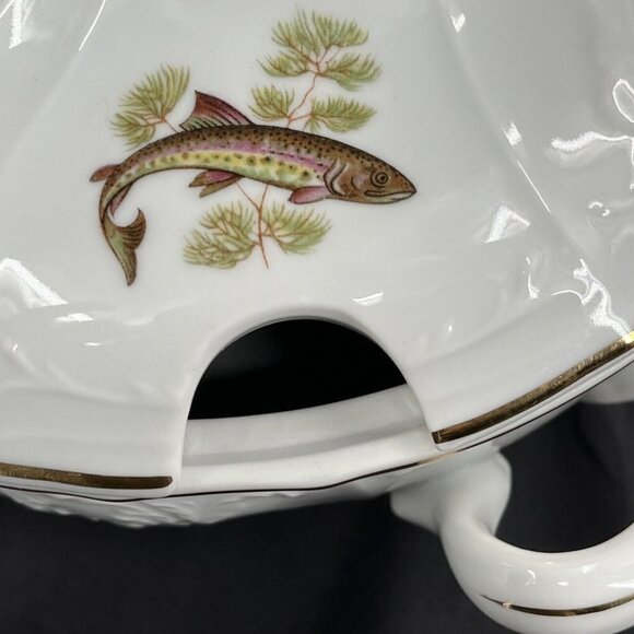 Bernadotte Covered Soup Tureen Wildlife Czech Republic Trout NO LADLE - Picture 8 of 16